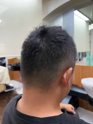ショート barber YURIKA✂︎のヘアスタイル