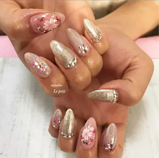 ネイル 石野 広佳のネイルデザイン