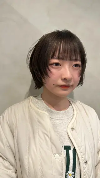 ショート Yuki☺︎パーマ レイヤーカットのヘアスタイル
