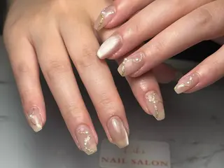 ネイル 💕鈴木ユリ パラジェル/オフ無料のネイルデザイン