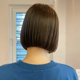 ショート Misaki /ボブ/縮毛矯正のヘアスタイル