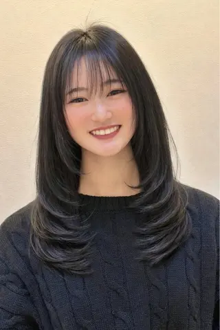 ミディアム ayumi🦖/ 似合わせカラー🤎のヘアスタイル