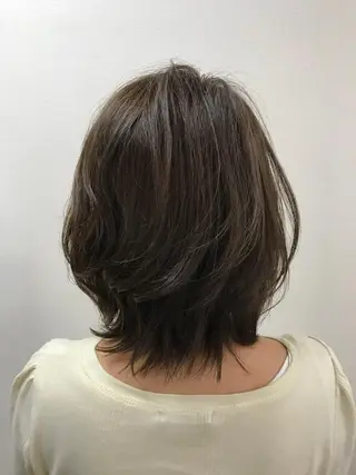 ミディアム カラー 吉森 満俊のヘアスタイル