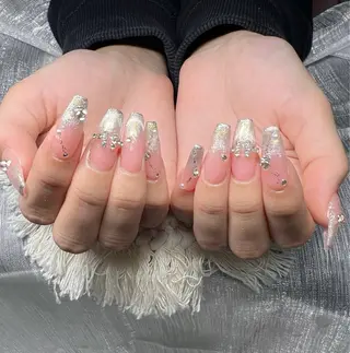 ネイル Lee Nailsのネイルデザイン