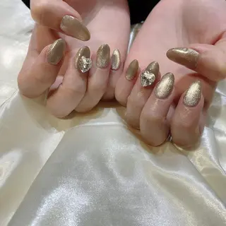 ネイル 西岡 杏のネイルデザイン