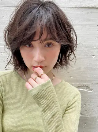 ショート 圧倒的な質感🧡 髪質改善/丸山晴菜のヘアスタイル