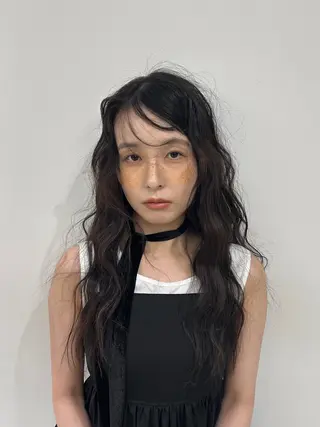 ロング 伊沢 美憂 ⌇﻿渋谷アシスタントのヘアスタイル