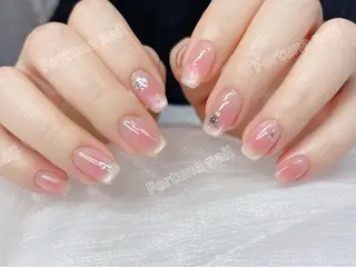 ネイル Nail •Head スパFortunaのネイルデザイン