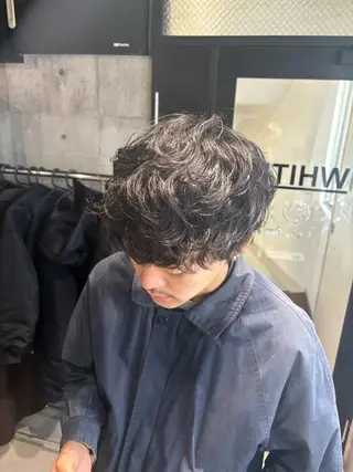 パーマ メンズ _WHITE / KENTOのヘアスタイル