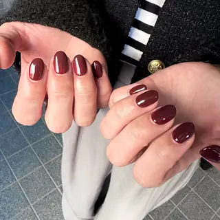 ネイル 𝗺𝗮𝗸𝗶 .のネイルデザイン