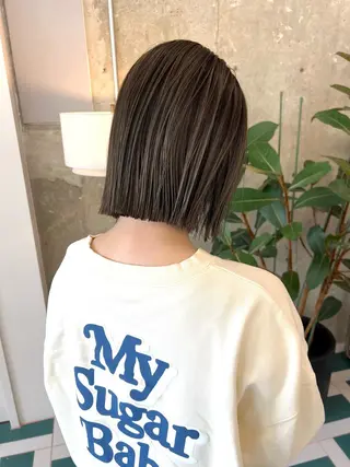 ショート カラー ハイライトカラー MINAMIのヘアスタイル