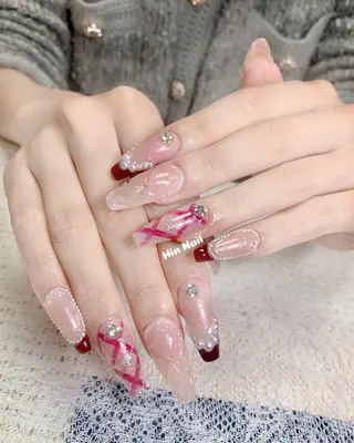 ネイル HIN NAILのネイルデザイン
