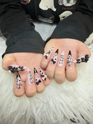 ネイル ANH ゴテゴテネイルサロンのネイルデザイン