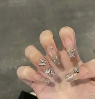 ネイル エリ🫧 nail池袋東口のネイルデザイン