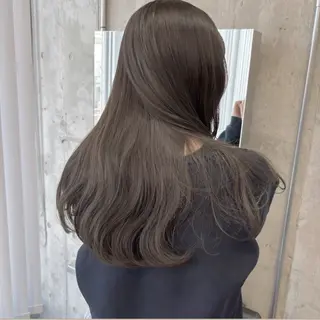 ロング カラー 韓国風レイヤーカラー ライムのヘアスタイル