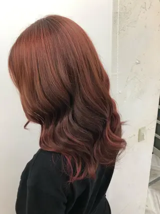 ミディアム カラー ヘアアレンジ レイヤー/エクステ alpha下妻のヘアスタイル