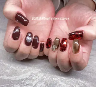 ネイル R inのネイルデザイン