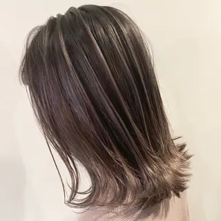 カラー 市妙 瑠基のヘアスタイル