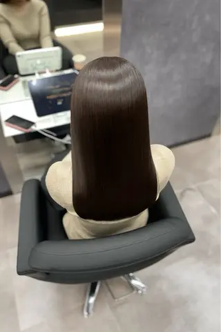 ロング CYNTHIADUE 店長| IRISUのヘアスタイル