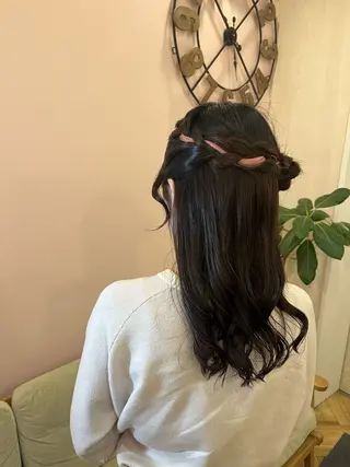 ロング ヘアアレンジ U24⭐️ミニモ学割 ／浅野未来🌼.*のヘアスタイル