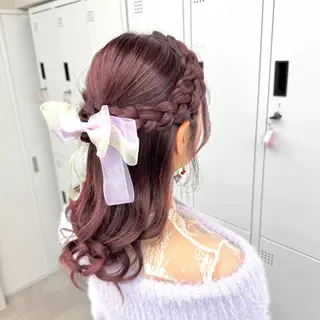 ロング ヘアアレンジ ヘアメ🎀推しカラー 🥣横浜/しほ🧸のヘアスタイル