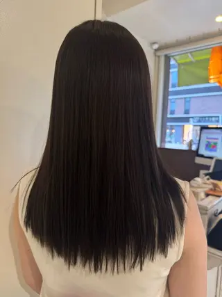 ロング カラー NICCOLO室見 Erinaのヘアスタイル