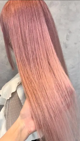 カラー SALOWIN栄 高須大貴のヘアスタイル