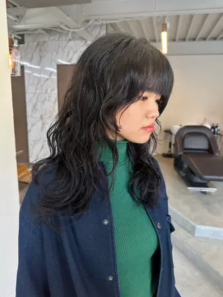 セミロング パーマ ハイトーン×似合わせ 🌱中川慎之介のヘアスタイル