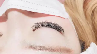 マツエク・マツパ R ...Rの眉毛・アイブロウイメージ