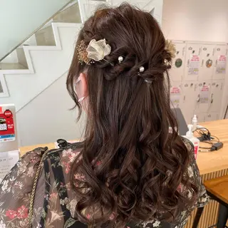 ヘアアレンジ これた🧸ヘアメ職人 ♡髪質改善♡カラーのヘアスタイル