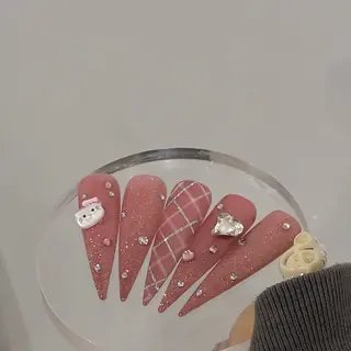 ネイル 🎼CAFUNÉ_ TOKYO.•*¨のネイルデザイン