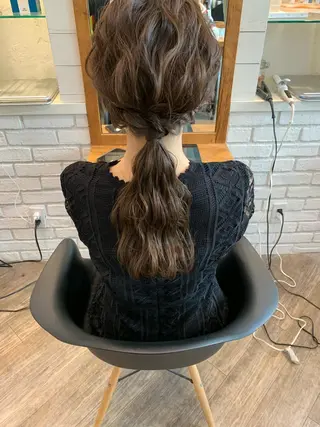 セミロング ヘアアレンジ 🌟アレンジが似合う カラー🌟Rumiのヘアスタイル