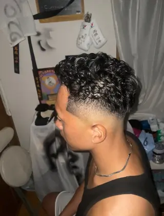 ショート Shimpeiフェー ド/海外スタイル💎のヘアスタイル