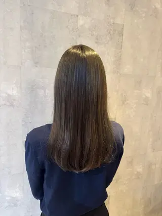 ロング カラー 多田 葉月のヘアスタイル