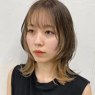 ミディアム TOMOYA/ ショート、レイヤーのヘアスタイル