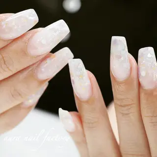 ミディアム カラー ネイル 赤羽 aura 深爪を断らない✨のネイルデザイン