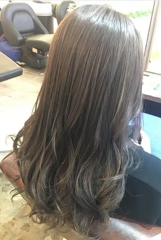 セミロング 吉田 典弘のヘアスタイル