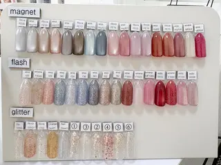 ネイル K Rのネイルデザイン