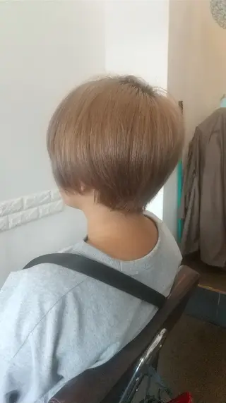 ショート 🌈カラー33∞円 🌈北綾瀬 谷中店のヘアスタイル