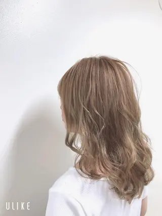 ミディアム カラー AI 高田馬場店のヘアスタイル