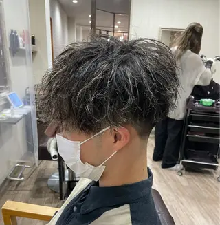ショート カラー メンズ 🔥メンズ🔥かっこ いいが正義！代表柿崎のヘアスタイル