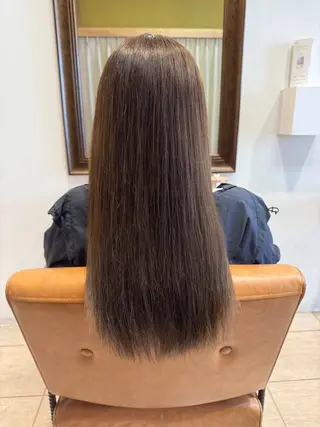 ロング フカモト カエデのヘアスタイル