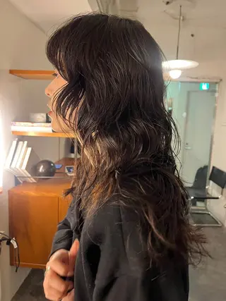 セミロング レイヤー/ケアパーマ /ニュアンス/モードのヘアスタイル