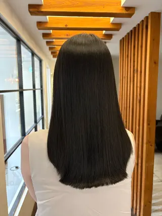 カラー anji /ハイトーン・パーマのヘアスタイル