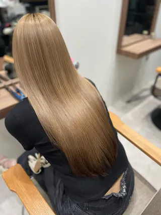 セミロング 朝5分でキマる艶髪 ／ヤマダのヘアスタイル