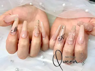 ネイル Queennail 北堀江megumiのネイルデザイン