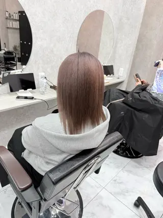 ショート カラー 🌺ハイトーン🌺 矢葺 なぎさ🌺🌺のヘアスタイル