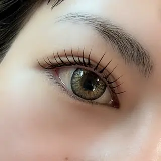 マツエク・マツパ AKIKOᵕ̈*/ 耳ツボ/パーマ/美眉のマツエク・マツパデザイン