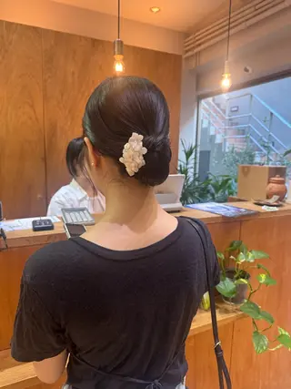 セミロング ヘアアレンジ 🎗️【ヘアセット 美眉】吉川玲🎗️のヘアスタイル