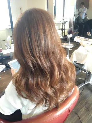 ミディアム セミロング 土井 浩輔のヘアスタイル